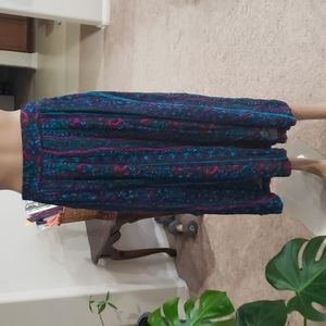 Modiano vintage maxi skirt 100% rayon mixed Aztec print soft pleats